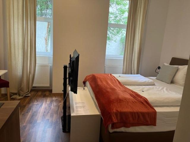 Grand Central Station Apartments I Contactless Check-In ウィーン エクステリア 写真